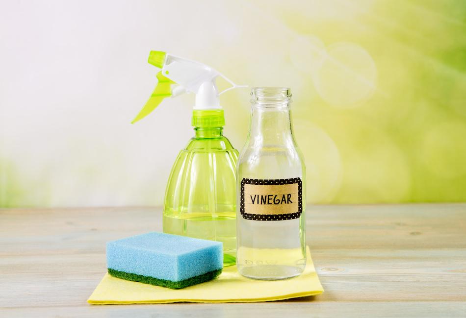 Cleaning vinegar: using vinegar to clean your home