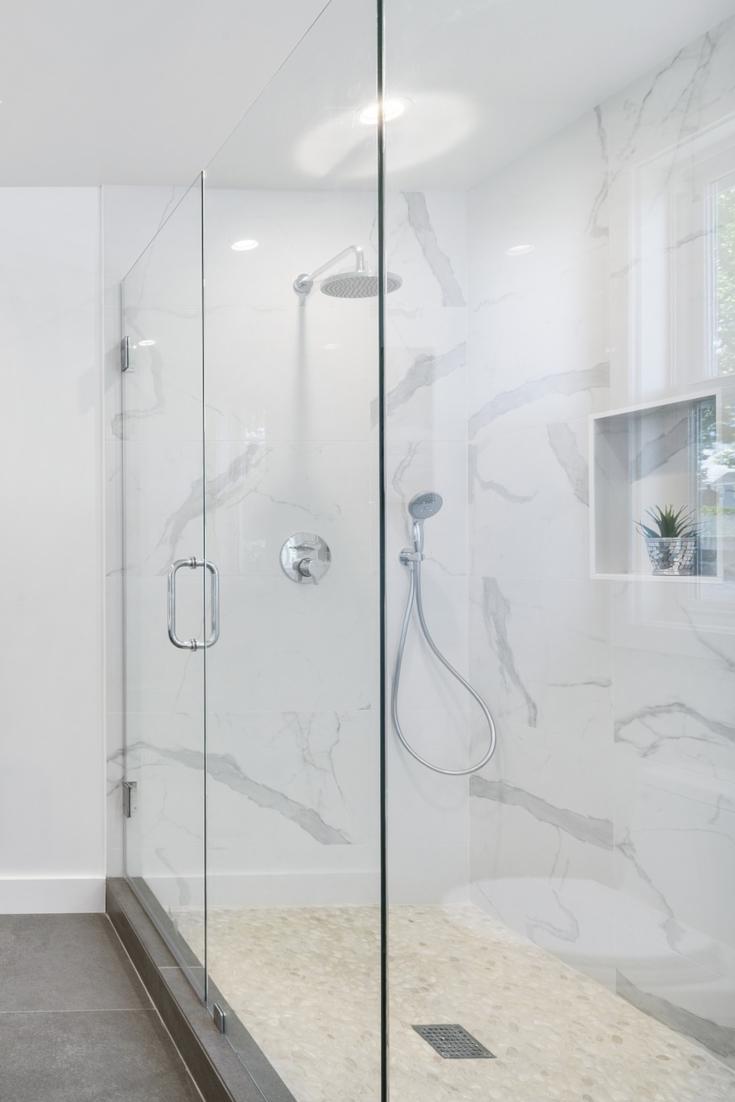 5 steps to follow to keep your shower doors sparkling