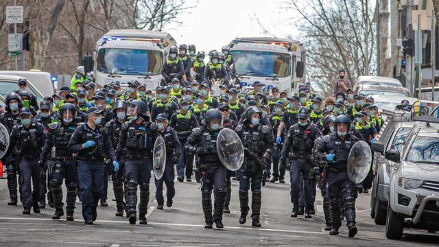 Police to shut down Melbourne CBD ahead of anti-lockdown rally 