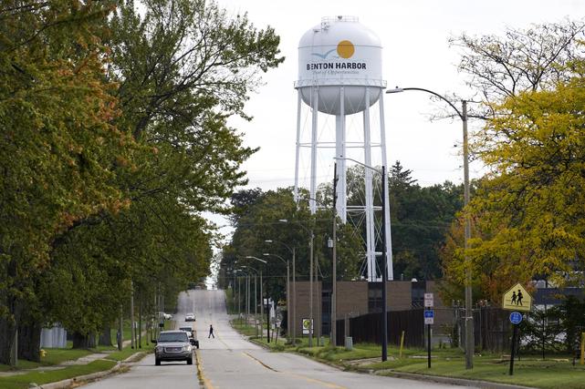 Three Years Into Water Crisis, Benton Harbor, Mich. Residents Told to Stop Drinking Tap Water 