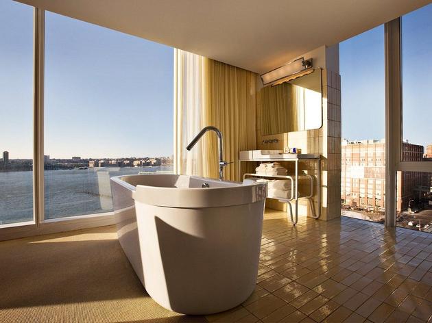 Love to soak in a bath? How about a bath in a swanky hotel? You can get paid to get clean