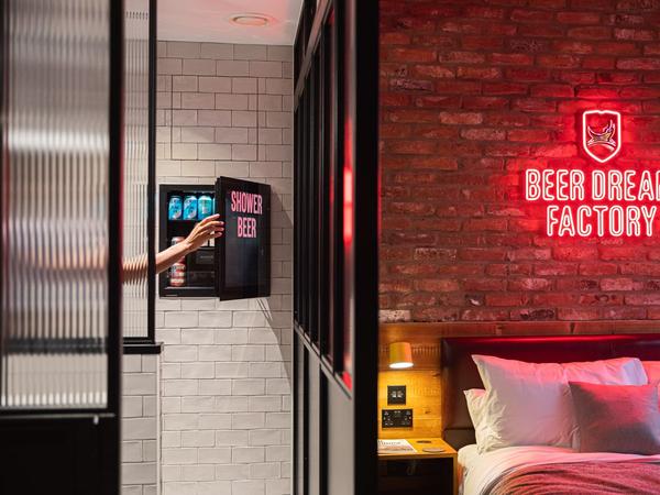 First look at the new BrewDog DogHouse Hotel in Edinburgh with in-room taps and shower beer fridges 