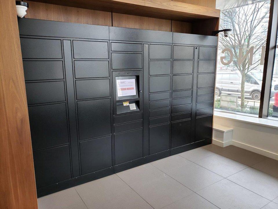 How to pick your parcel locker or parcel room supplier in Canada