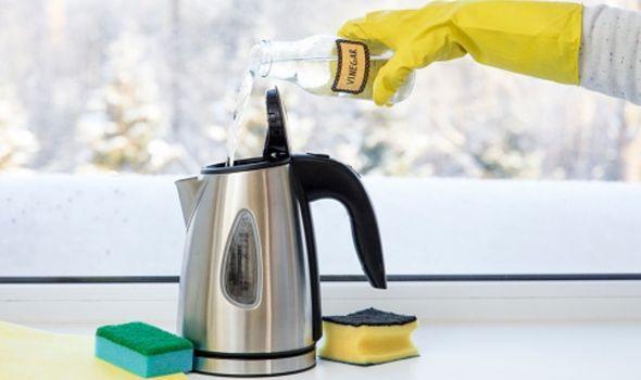 How to clean a kettle: Is it dangerous to drink limescale by accident? 