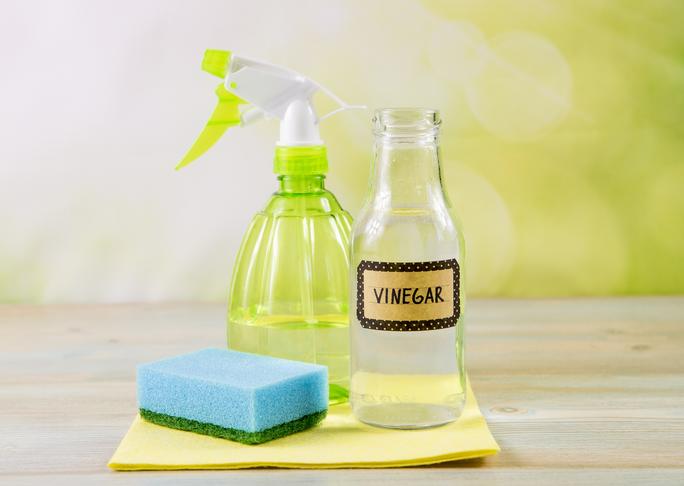 Cleaning with vinegar: 15 things you can clean with vinegar