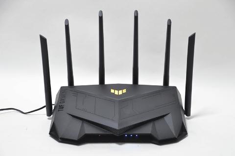 Up to 4804Mbps gaming Wi-Fi 6 router "TUF-AX5400", "VPN Fusion", which can connect to non-supported terminals, is also attractive.