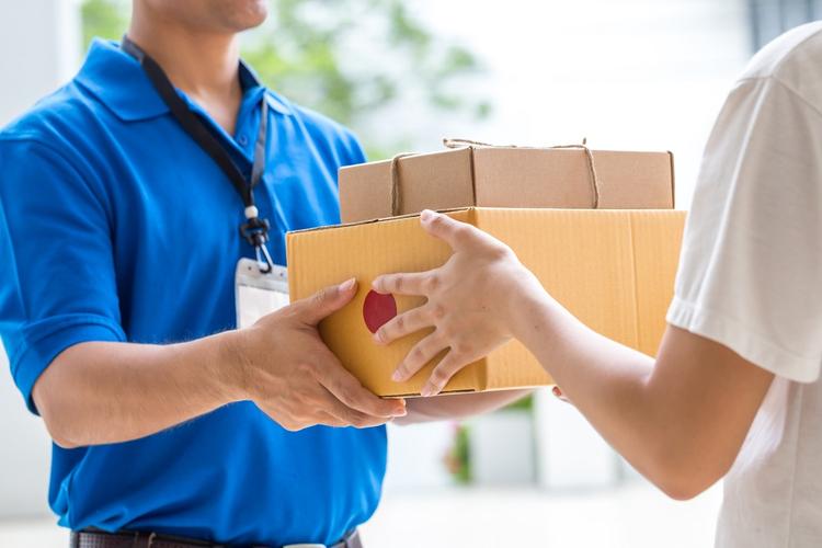 アマゾンと楽天で“大きな価格差”があるワケ　歩む道はもはや別々 ｜ビジネス+IT 