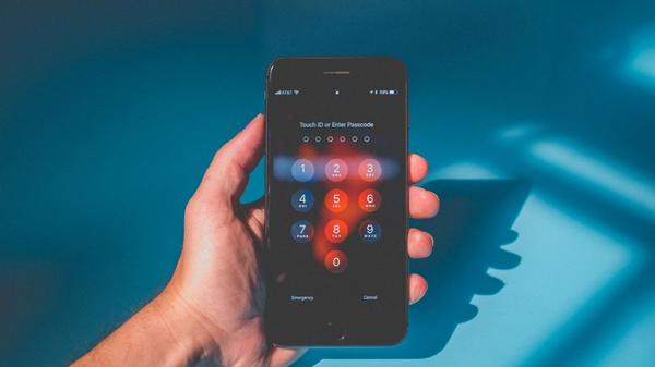 How to check if your password is compromised on iPhone and iPad