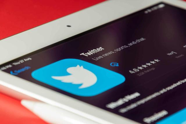Twitter Rolls Out Sign in With Apple on iPhone and iPad