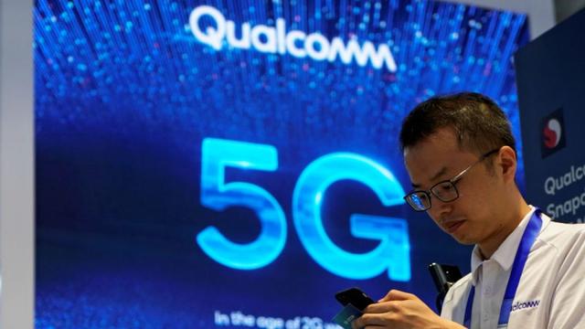 Falling Chip Prices Are Making 5G Phones More Affordable: WSJ 