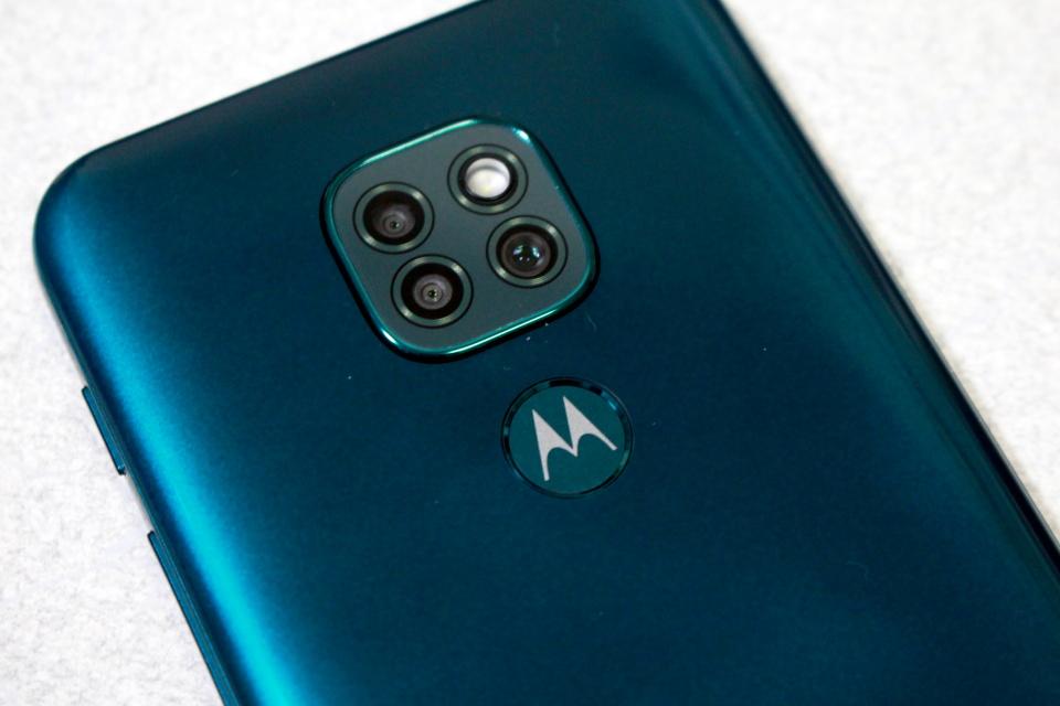 モトローラの2万円台のSIMフリースマホ「moto g9 play」のカメラ機能を試す！AI最適化や夜景・ポートレートなどに対応【レビュー】 - S-MAX