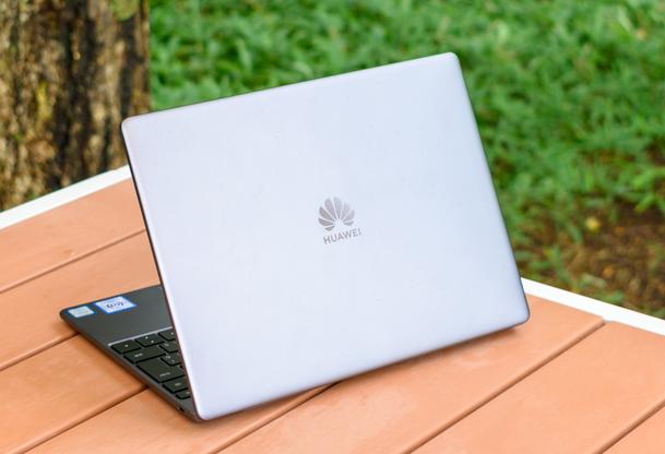 どこかへ出かけたくなるプライス。｢HUAWEI MateBook 13｣の良コスパぶりが僕を甲信越へといざなった