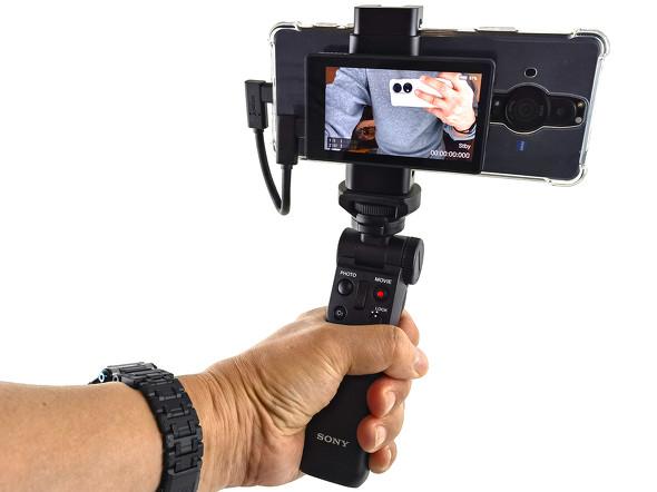 Use the Hong Kong version of "Xperia PRO-I" If you attach an accessory, it becomes a "5G compatible Vlog camera"