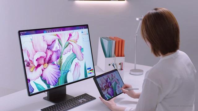 Huawei has released the MateStation X all-in-one computer with a 4K+ screen. 
