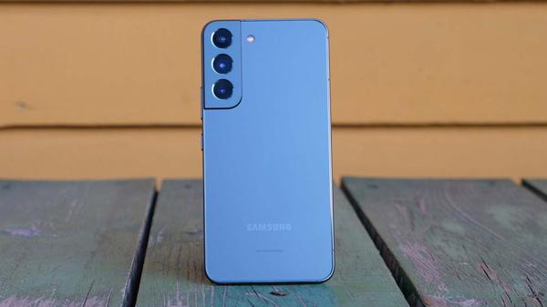 Samsung Galaxy S22 review: A near-perfect pocketable flagship