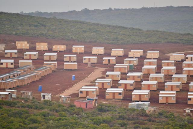 Shack dwellers disrupt water and electricity project in Uitenhage 