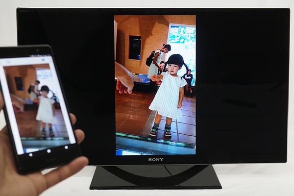 ASCII.jp スマホの画像をテレビに配信するHDMIドングルが便利：Xperia周辺機器