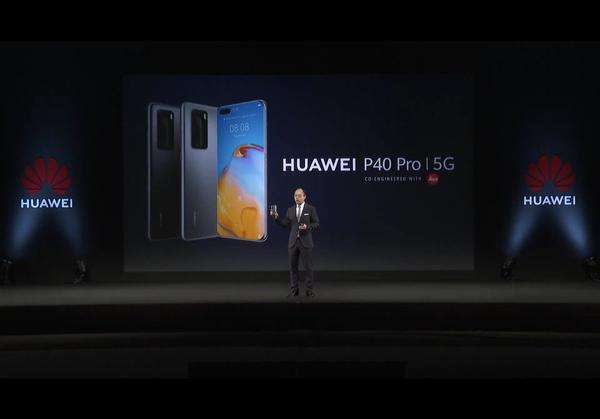 火花散らすHuaweiとXiaomi　王者不在のSIMフリー市場で“下克上”が起きるか？：石野純也のMobile Eye（1/3 ページ）