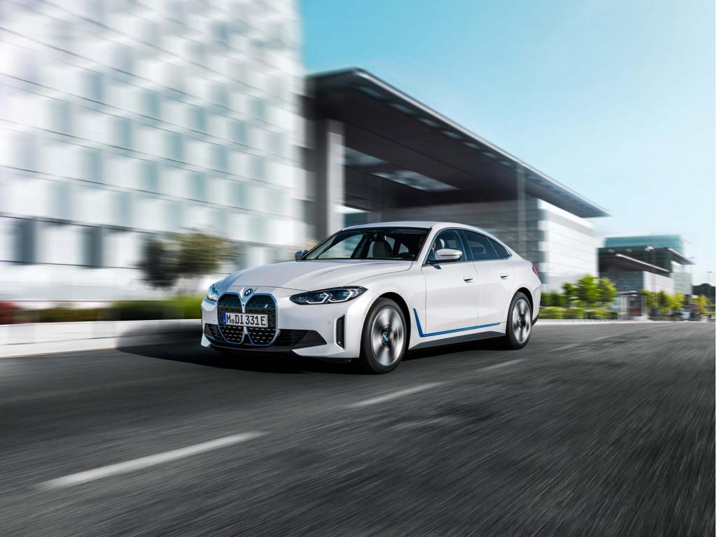 BMW rolls out in-car 5G connectivity in US BMW rolls out in-car 5G connectivity in US 