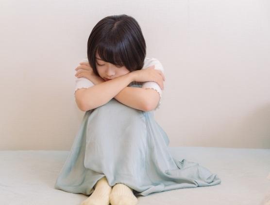 「正社員なのに手取り10〜13万円」薄給嘆く声に反響相次ぐ 「正社員で手取り10万〜13万円」という嘆きに反響　「勤続10年、手取り12万5000円」「総支給14万、一人暮らしなんて無理」