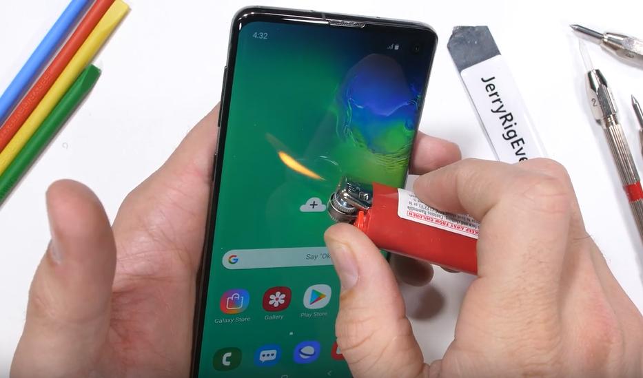 Samsung Galaxy S10 passes bend test in durability test video but the ultrasonic fingerprint scanner eventually fails