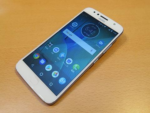 デュアルカメラと深度エディタで写真が楽しい「Moto G5s Plus」