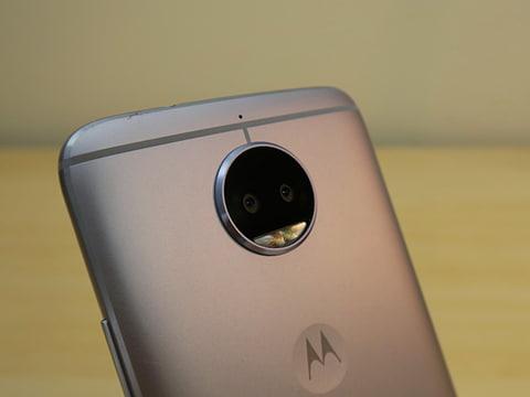 デュアルカメラと深度エディタで写真が楽しい「Moto G5s Plus」 