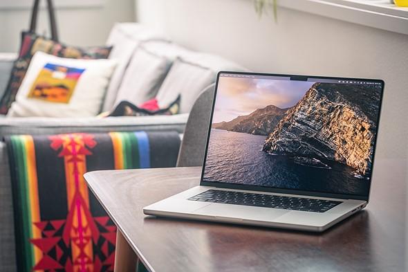 Bridging Tech and Creative Photography Will Photographers Love It? 2021 MacBook Pro Review, M1 Pro