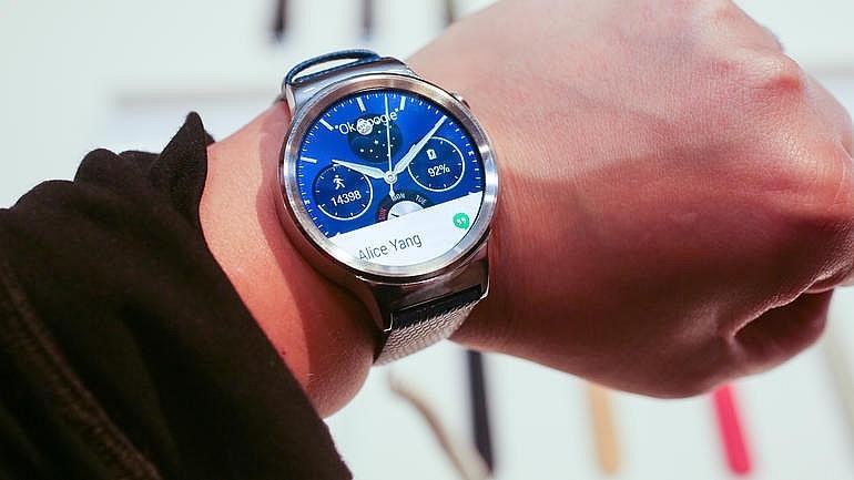 ファーウェイ、「Android Wear」搭載の円形スマートウォッチ「Huawei Watch」を発表