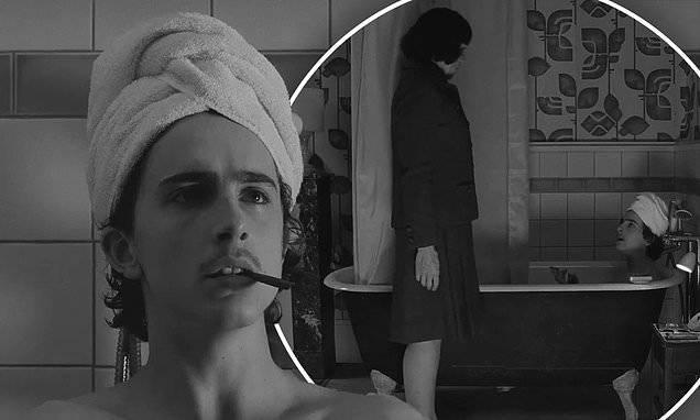 Timothee Chalamet jumps out of the bathtub NAKED in The French Dispatch scene 