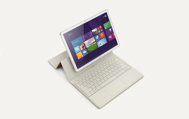 わずか6.9mmの2in1「MateBook」は2048段筆圧感知＆レーザーポインター付きスタイラス搭載 