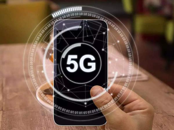 'Fake it until you make it': 5G marketing outpaces service reality