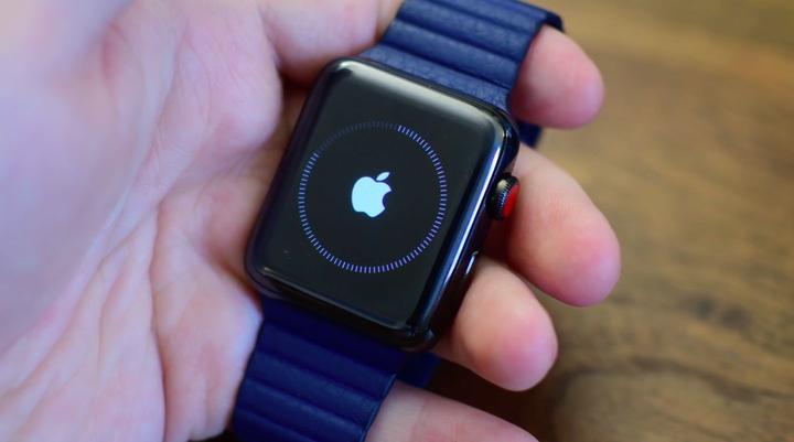 Why Apple Watch Updates and Transfers Are So Slow 