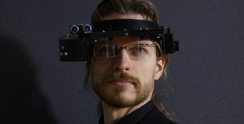 Can you build your own low-cost augmented reality glasses?