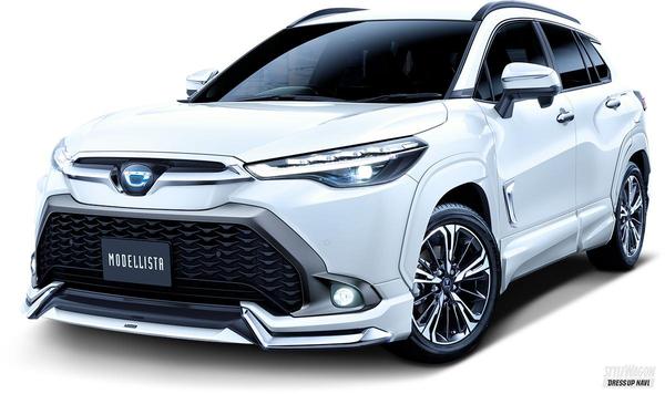 [Corolla cross -cross is custom immediately with a dealer] Modelista can do it !! Urban specification aimed at shining in the city with the same coloring of the resin fender.