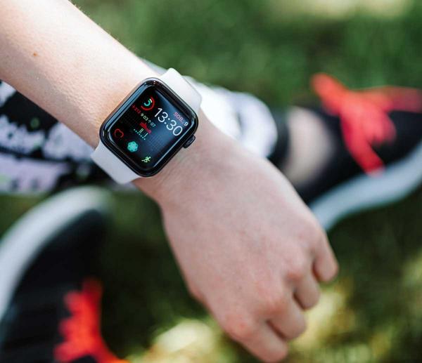 Best Apple Watch complications for tracking calories or macros