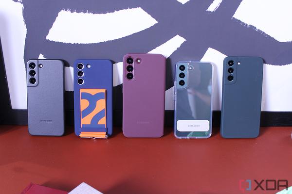 These are the best colorful Galaxy S22 Plus cases 