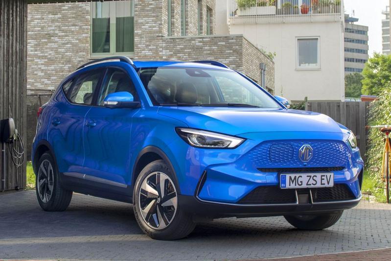 MG ZS EV facelift to get hi-tech connectivity suite with over 75 connected car features 
