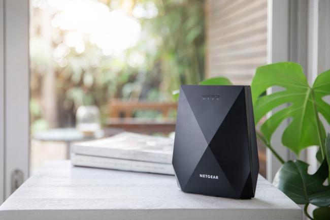 Connect to your home router.NIGHTHAWK Mesh function NIGHTHAWK X6 Triwn Mesh WiFi Extender EX7700 Released