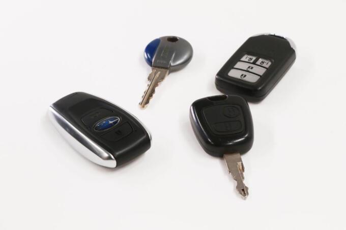 A large amount of "car smart key" is exhibited online now!What is the "purpose of use" that you care about?