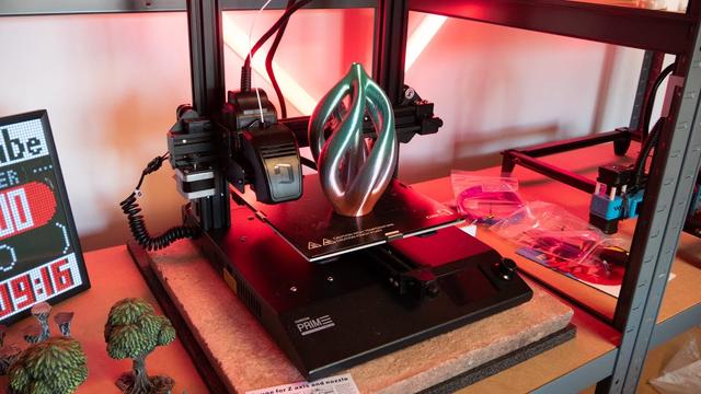 www.makeuseof.com Cubicon Prime: Best 3D Printer of 2022 for Beginners