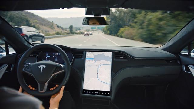 Tesla starts retrofit program for cameras on older vehicles with ‘Full Self-Driving’ Guides