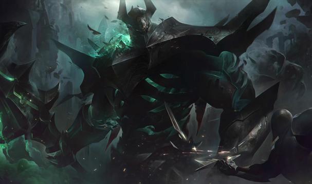 This 7-foot Mordekaiser cosplay is a towering presence