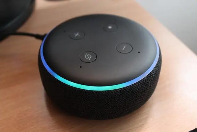 www.makeuseof.com What an Alexa Red Ring Means and How to Fix It 