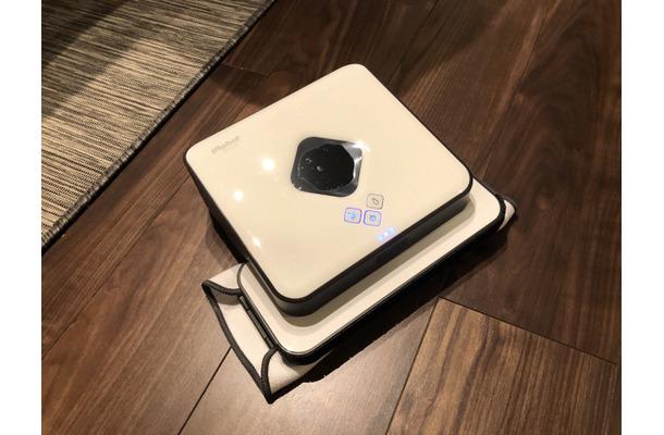 Purchase at Cyber Monday!The floor wiping robot "Brava 371J" has come to our house!!