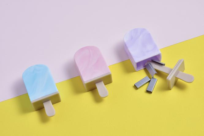 暑い夏も楽しく！アイスキャンディーモチーフの『シリコン製ホッチキス針ケース』新発売