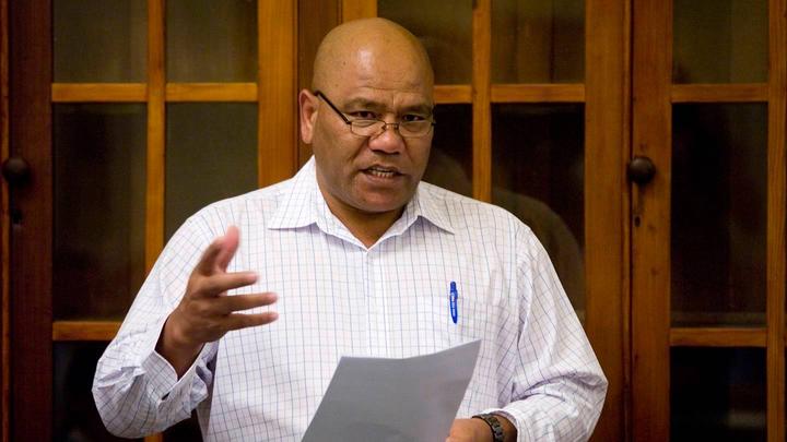 Lines to Tonga still down overnight after tsunami, community getting 'really desperate' 