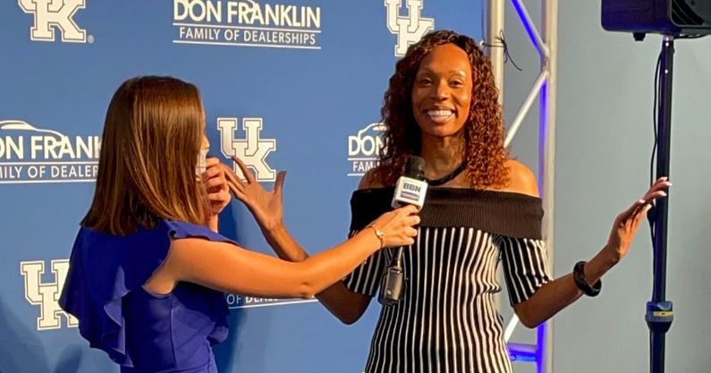 Kentucky basketball coach Kyra Elzy and her family steal the show at Big Blue Madness 