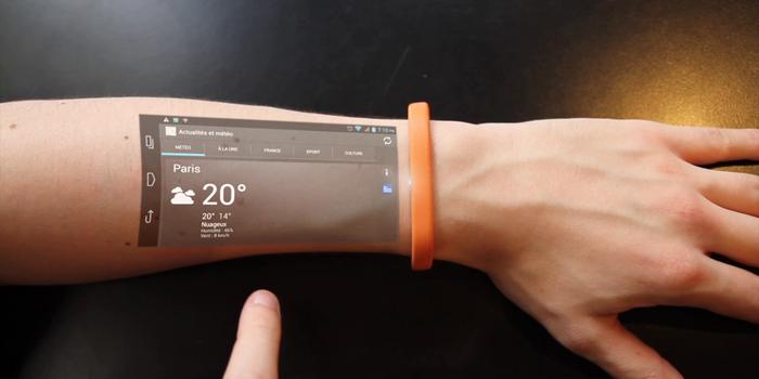 This video shows a model for a smart projection bracelet that never made it to market 