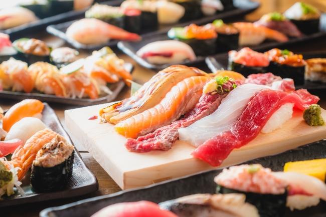 <The new year also challenges the lowest price of Akihabara!> Due to the popularity, "All -you -can -eat sushi for weekdays 2,999 yen (tax included) course" is extended in January!All -you -can -eat even the high -end material of "Nakatoro, Sea urchin, Ikura" in addition to the topic "Great Neta Sushi"!